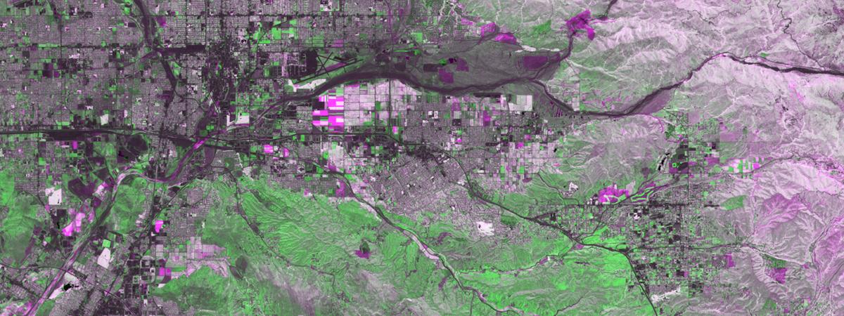 <ImageryLayer url:"https://landsat2.arcgis.com/arcgis/rest/services/Landsat/MS/ImageServer">